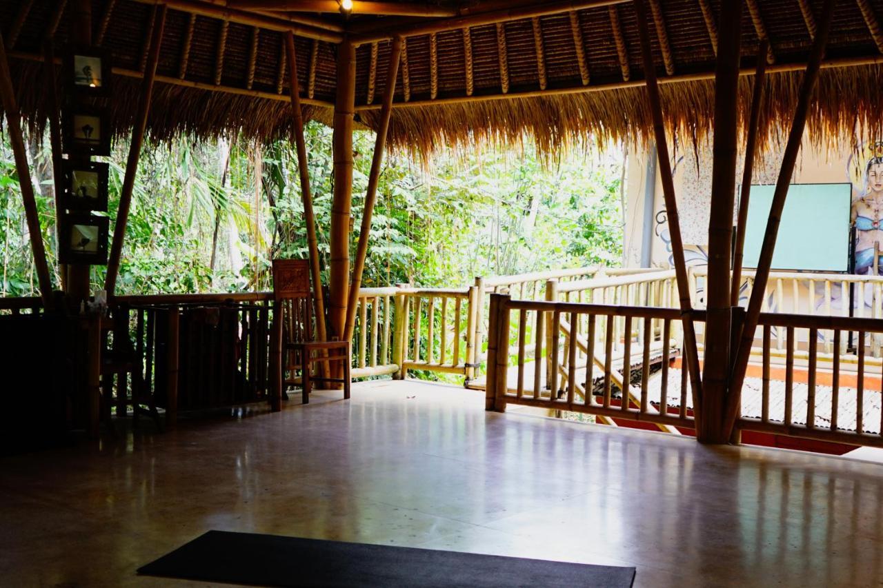 Shanti Toya Ashram Mambat 外观 照片