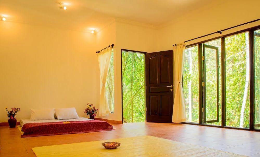 Shanti Toya Ashram Mambat 外观 照片