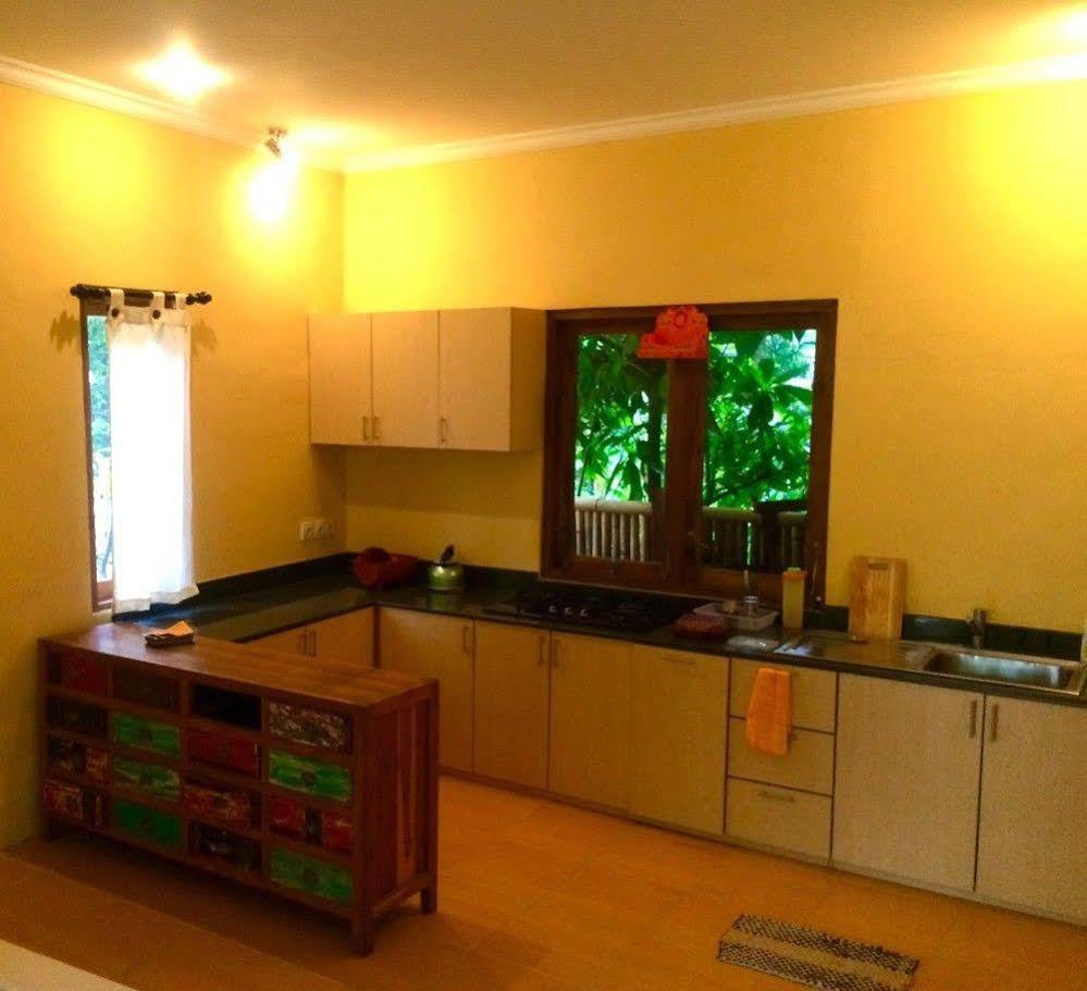 Shanti Toya Ashram Mambat 外观 照片